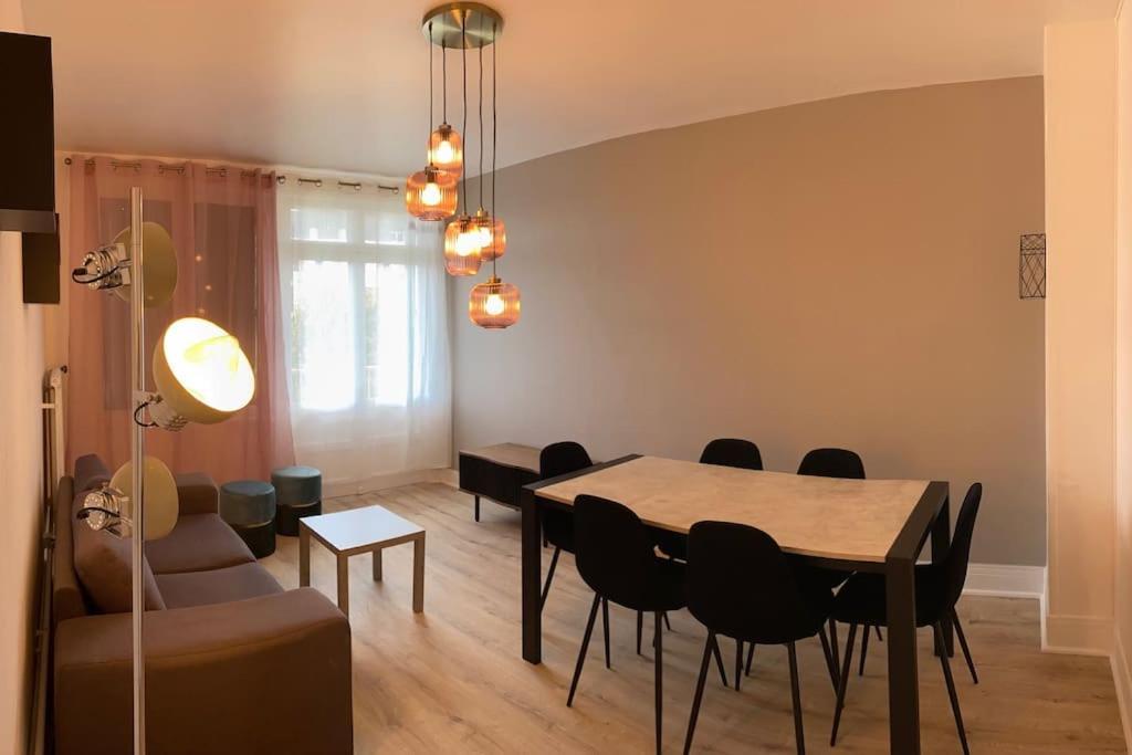 Bel Appartement Centre Ville De Vierzon Dış mekan fotoğraf