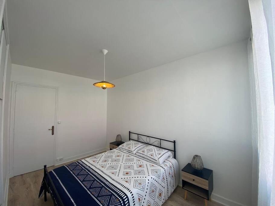 Bel Appartement Centre Ville De Vierzon Dış mekan fotoğraf